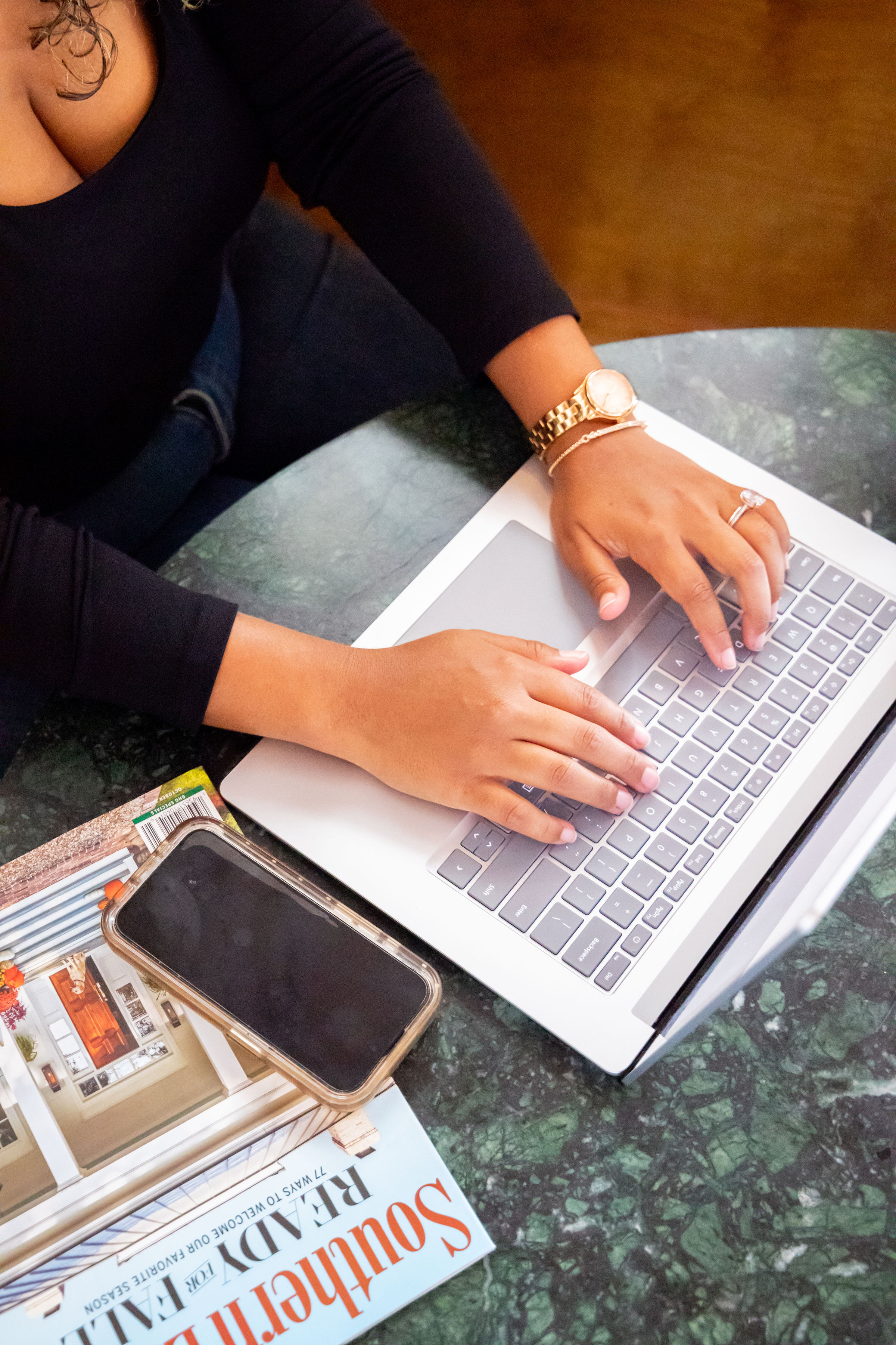 Instagram manager for interior designers